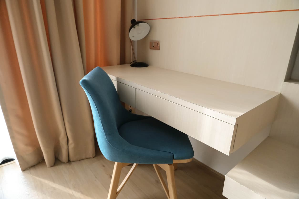 Hotel desk manufacturer in Turkey producing wooden hotel writing desks for guest room projects.